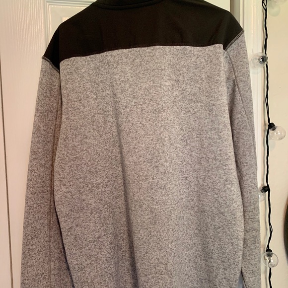 Eddie Bauer Fleece Jacket - Picture 2 of 3